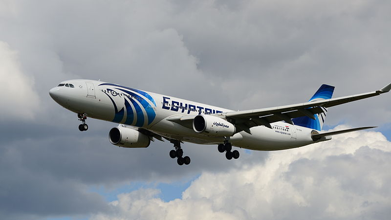 File:EgyptAir, SU-GDV Airbus A330 (16701420374).jpg