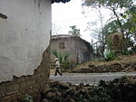 Calles, fachadas de edificios y contexto urbano del centro histórico de Villa El Rosario.