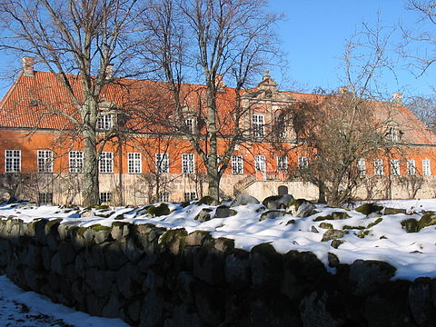 Fiholm Castle