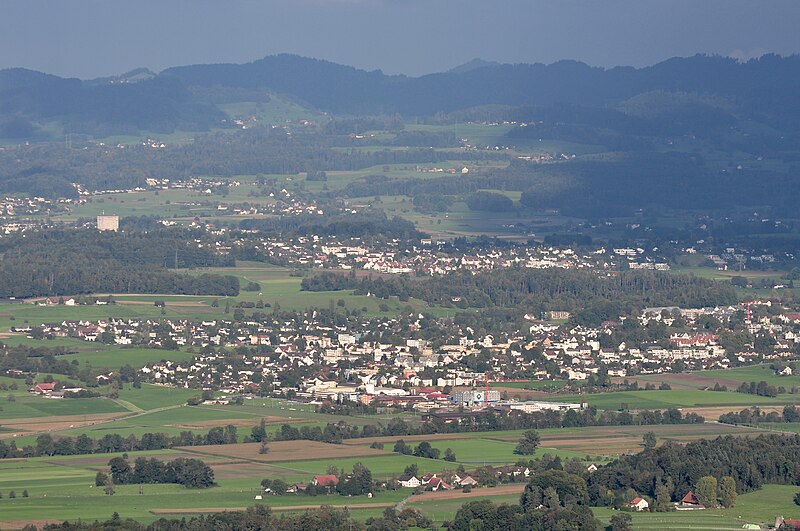 File:Gossau - Pfannenstiel Aussichtsturm 2010-10-01 17-36-54.JPG