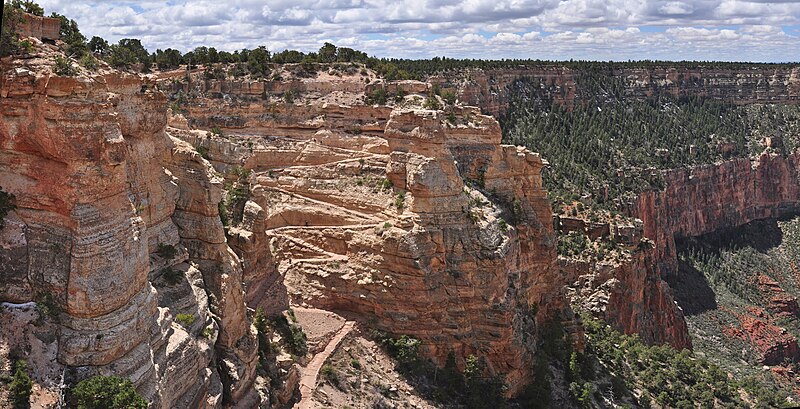 File:Grand Canyon N.P. South Kaibab Trail 0361 "The Chimney" (5446826838).jpg