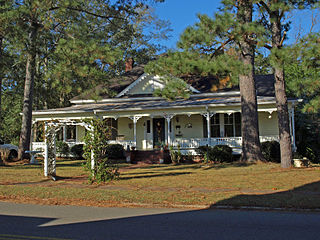 <span class="mw-page-title-main">Graydon House</span> Historic house in Alabama, United States