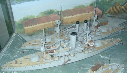 Models of the coastal defence ship Tordenskiold and Eidsvold. Tordenskjold in the front.