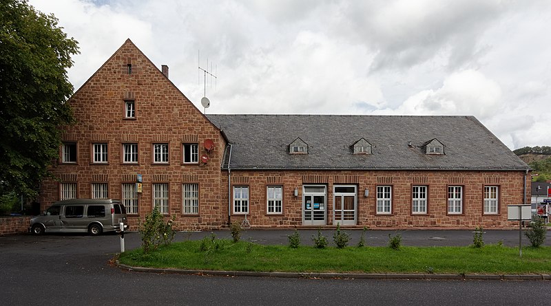 File:Hammelburg Bahnhof 4.jpg