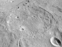 Cratère Hécateus AS15-M-2514.jpg