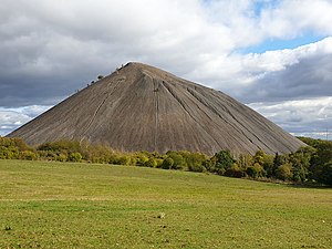 Pointed cone heap "Hohe Linde" (2020)