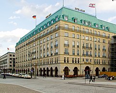 Hotel Adlon (Берлин) .jpg