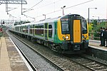 Desiro UK der Baureihe 350/1 in Harrow & Wealdstone an der West Coast Main Line auf dem Weg nach London Euston