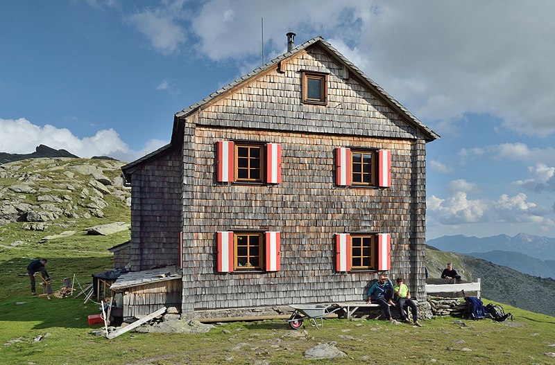 File:Hugo-Gerbers-Hütte 02.jpg