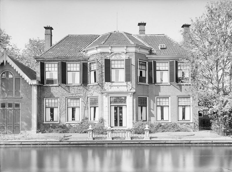 File:Huis Buitenzorg - Zoeterwoude - 20224744 - RCE.jpg