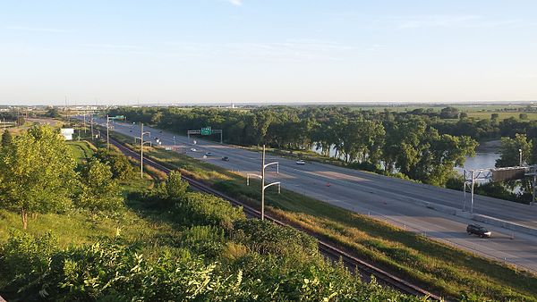 I-29 closely parallels the Missouri River in Sioux City.