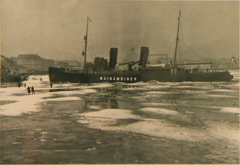 File:Icebreaker Wäinämöinen1914.jpg