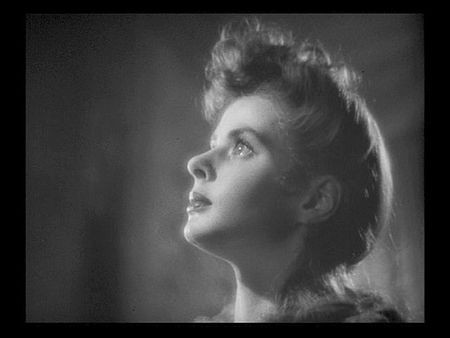 Tập_tin:Ingrid_Bergman_in_Dr._Jekyll_and_Mr._Hyde_Trailer(3).jpg