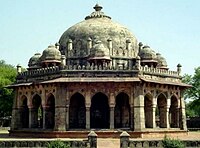 Isa Khan Niyazi tomb near Humayun's tomb, Delhi.jpg