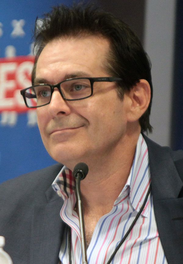 Dore at the 2016 edition of Politicon