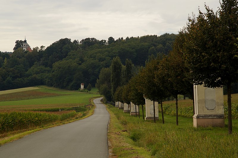 File:Kalvarienbergkirche Pinkafeld 06.JPG