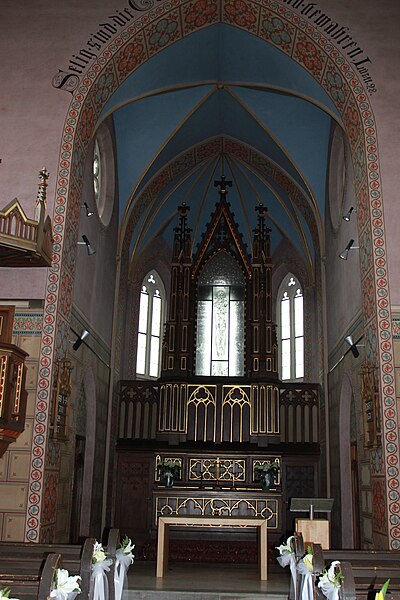 File:Klagenfurt - Johanneskirche - Chor.JPG