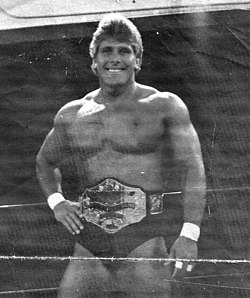 Von Erich as the NWA Pacific Northwest Heavyweight Champion in 1985. Lance Von Erich (cropped).jpeg