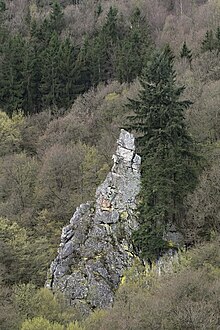 Der Langenstein oberhalb des Kellenbachtals