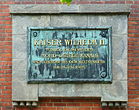 Fassade mit Gedenktafel, Kaiser Wilhelm II.
