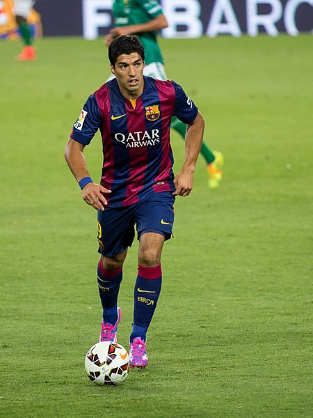Barcelona's Luis Suárez won the Pichichi Trophy, with his 40 goals in the season also enough for the European Golden Shoe.