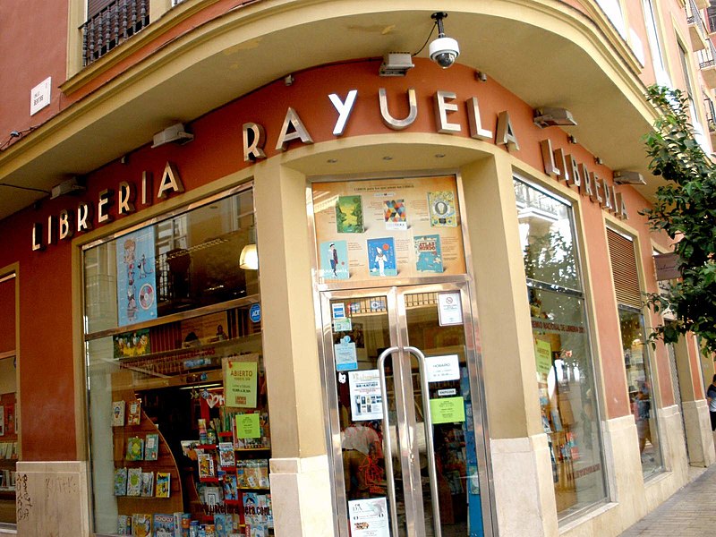 File:Málaga - Librería Rayuela.jpg