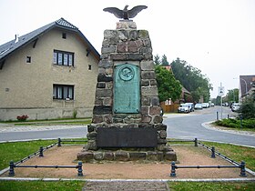 Münchehofe Denkmal Weltkriege.JPG