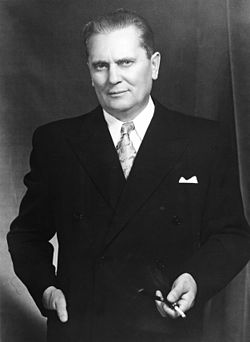 Marŝalo Josip Broz Tito en 1954 en Barato