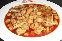 Menudo-con-garbanzos-restaurante-chipiona-venta-aurelio.JPG