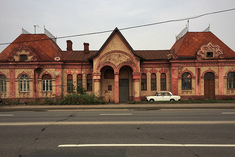 File:Moscow, old Petrovsko-Razumovskoe railway station building (30879950294).jpg