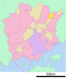 奈義町位置図