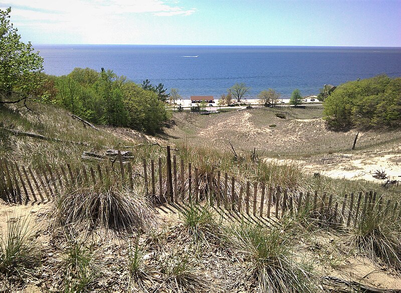 File:North Beach Park on Lake Michigan near Ferrysburg.jpg