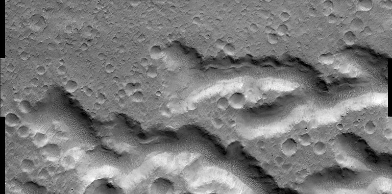 File:PSP 001508 1850 Mars - Nanedi Vallis-Tributaries and Albedo Changes.jpg