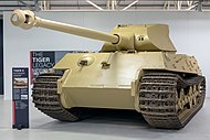 Le prototype de Tigre II du musée des blindés de Bovington, exposé en 2017.