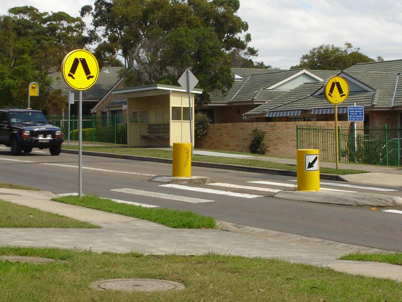 File:Pedestriancrossingaustralia.JPG