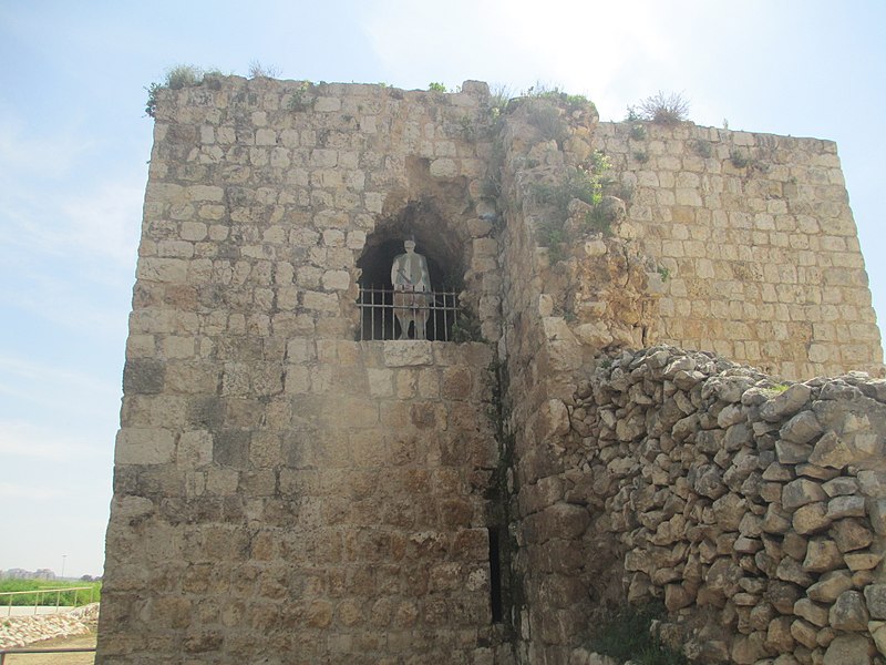 מבצר אנטיפטרוס