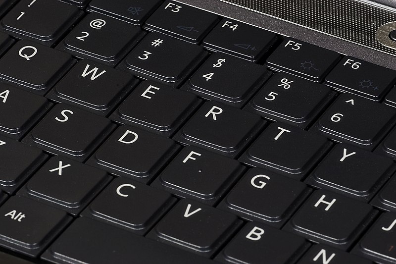 File:QWERTY keyboard.jpg