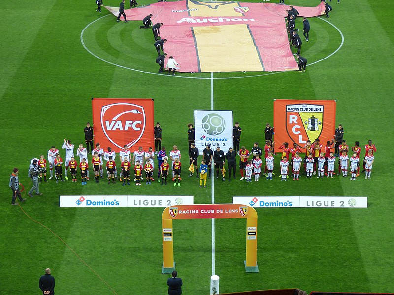 File:RC Lens - Valenciennes FC (12-04-2019) 33.jpg