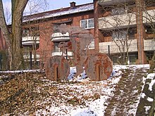 Radfahrerskulptur in Annen im Zug des Radwegs „Rheinischer Esel“