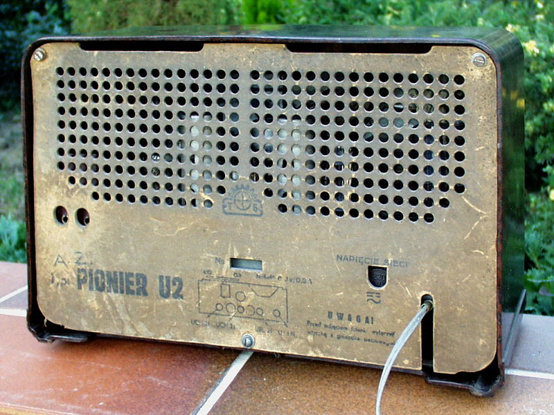 File:Radio Diora Pionier U2 2.jpg