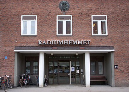 How to get to Radiumhemmet with public transit - About the place