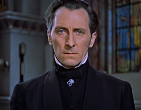 Photo Peter Cushing via Wikidata