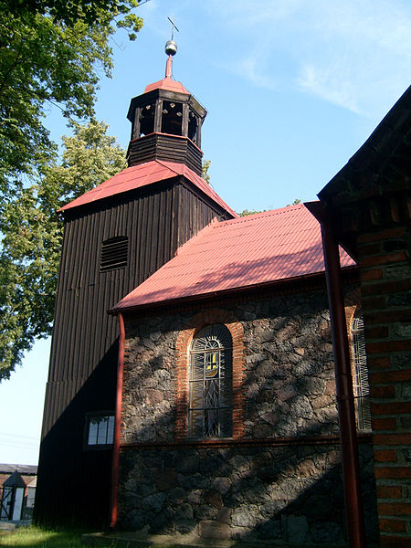 File:Rzeczyca church.jpg