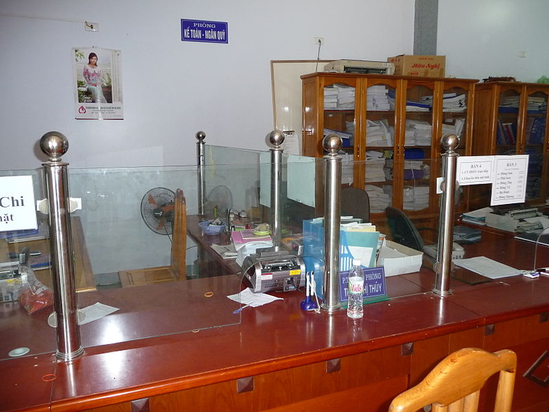 File:Social Policy Bank Branch Thanh Hoa, Vietnam 2010. Photo- AusAID (10721702743).jpg