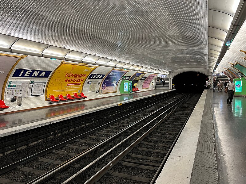 File:Station Iéna Métro Paris Ligne 9 - Paris XVI (FR75) - 2022-07-01 - 6.jpg