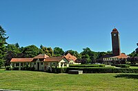 Stralsund, Krankenhaus West, Rondell (2013-07-21) 1, by Klugschnacker in Wikipedia.jpg