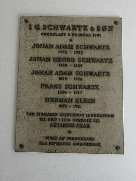 File:Sværtegade 3 - I. G. Schwartz & Søn plaque 02.jpg