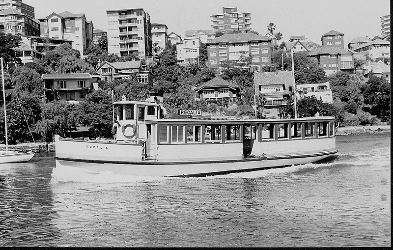 File:Sydney Ferry REGALIA ex RODNEY in Mosman Bay 1980s.jpg