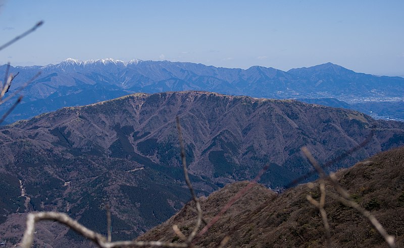 File:Tanzawa Mountains from Mt.Kanmurigatake 01.jpg