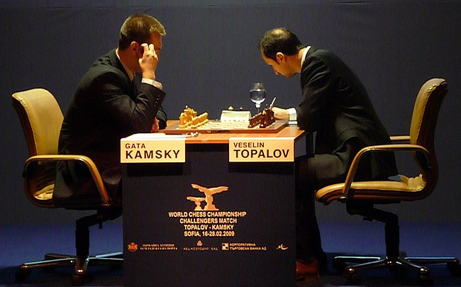 Mundial de Xadrez: Carlsen triunfa; Anand falha, Esportes